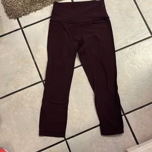 Lululemon Crop size 4- ilInseam 17” Deep purple